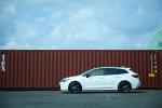 Toyota Corolla Touring Hybrid WxB 2019 года (JP)